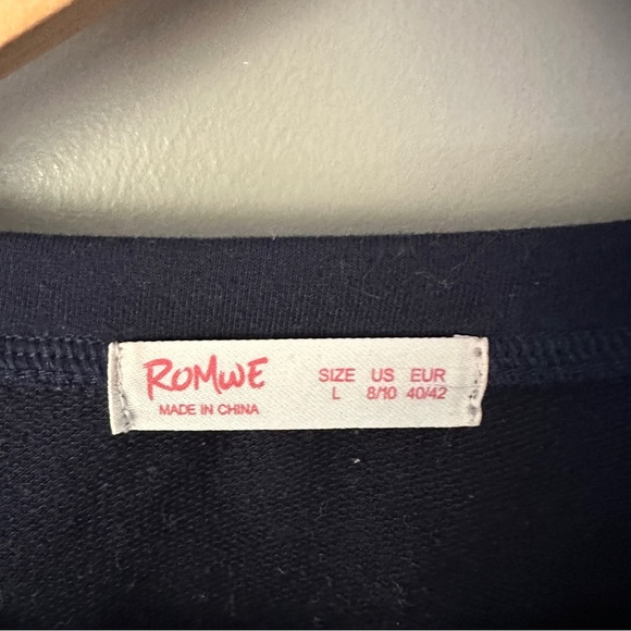 ROMWE Black Sweatshirt with Yellow Moon Design - Picture 3 of 5